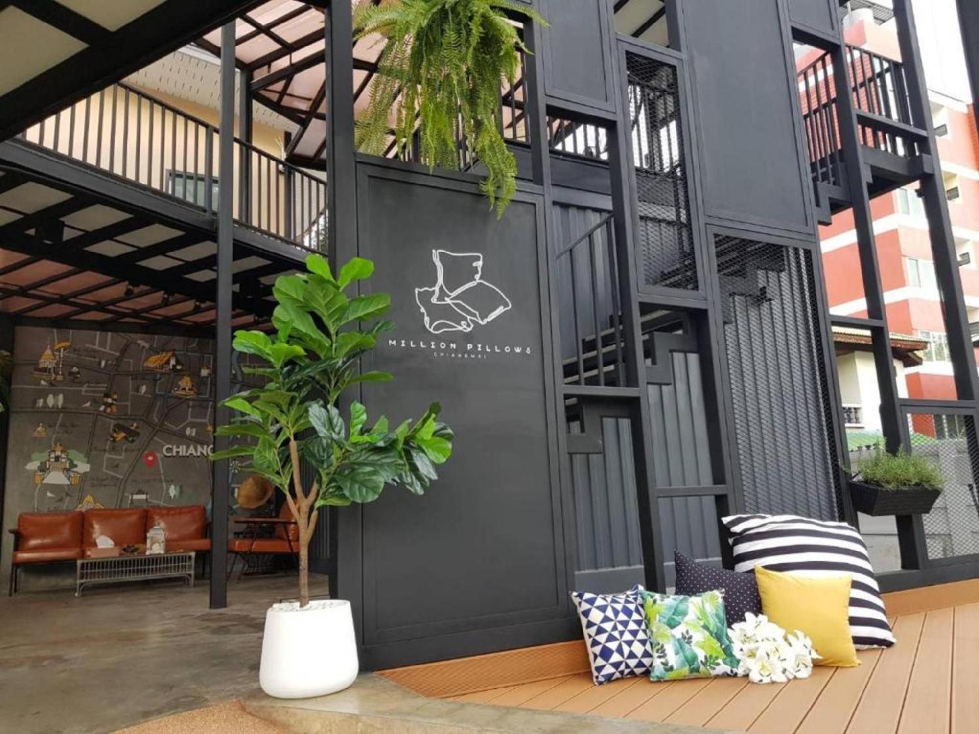 Capital O 75422 Million Pillows เชียงใหม่ ภายนอก รูปภาพ